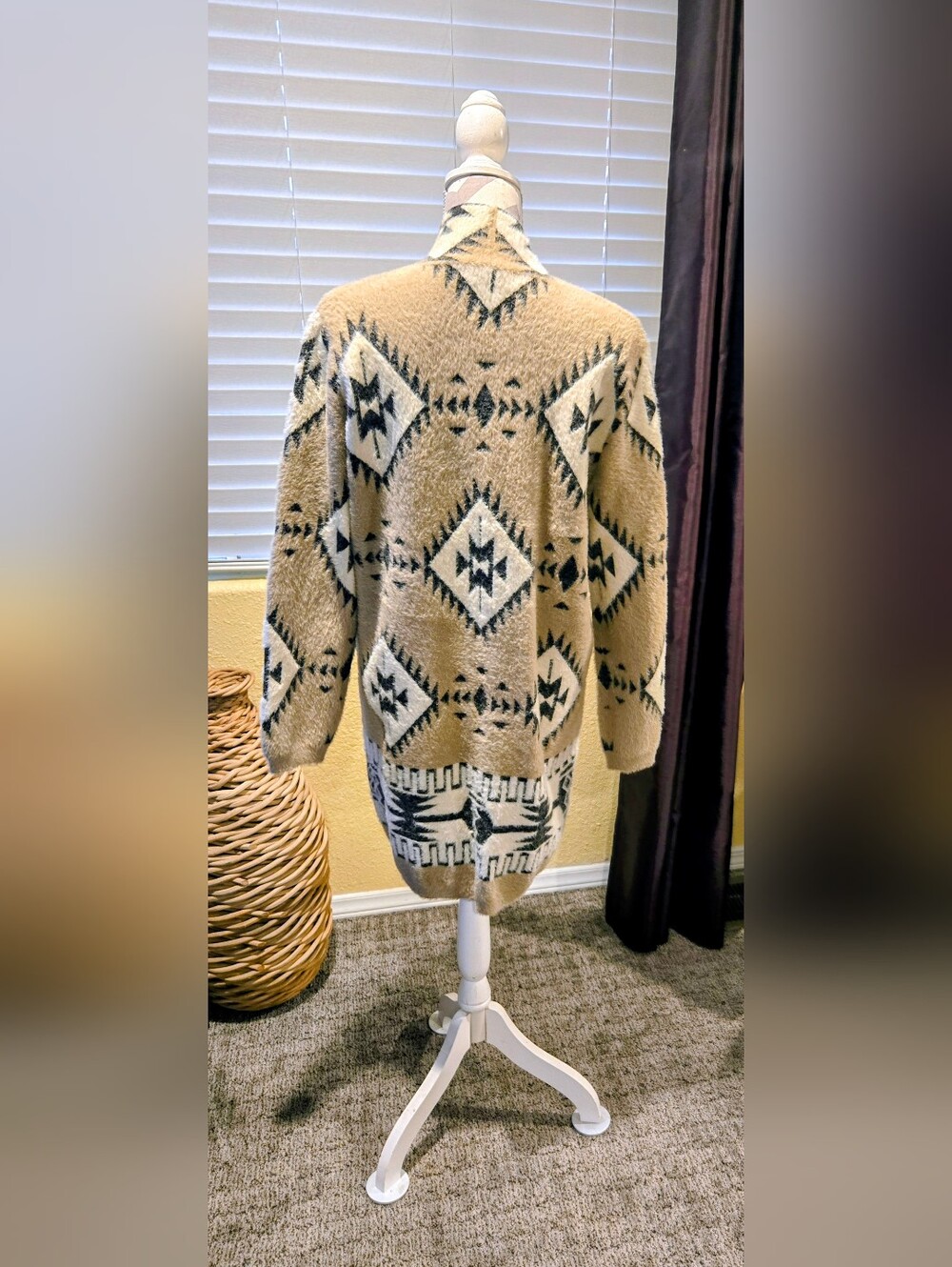 Beige Aztec-Pattern Open-Front Cardigan Sweater - Picture 9 of 15